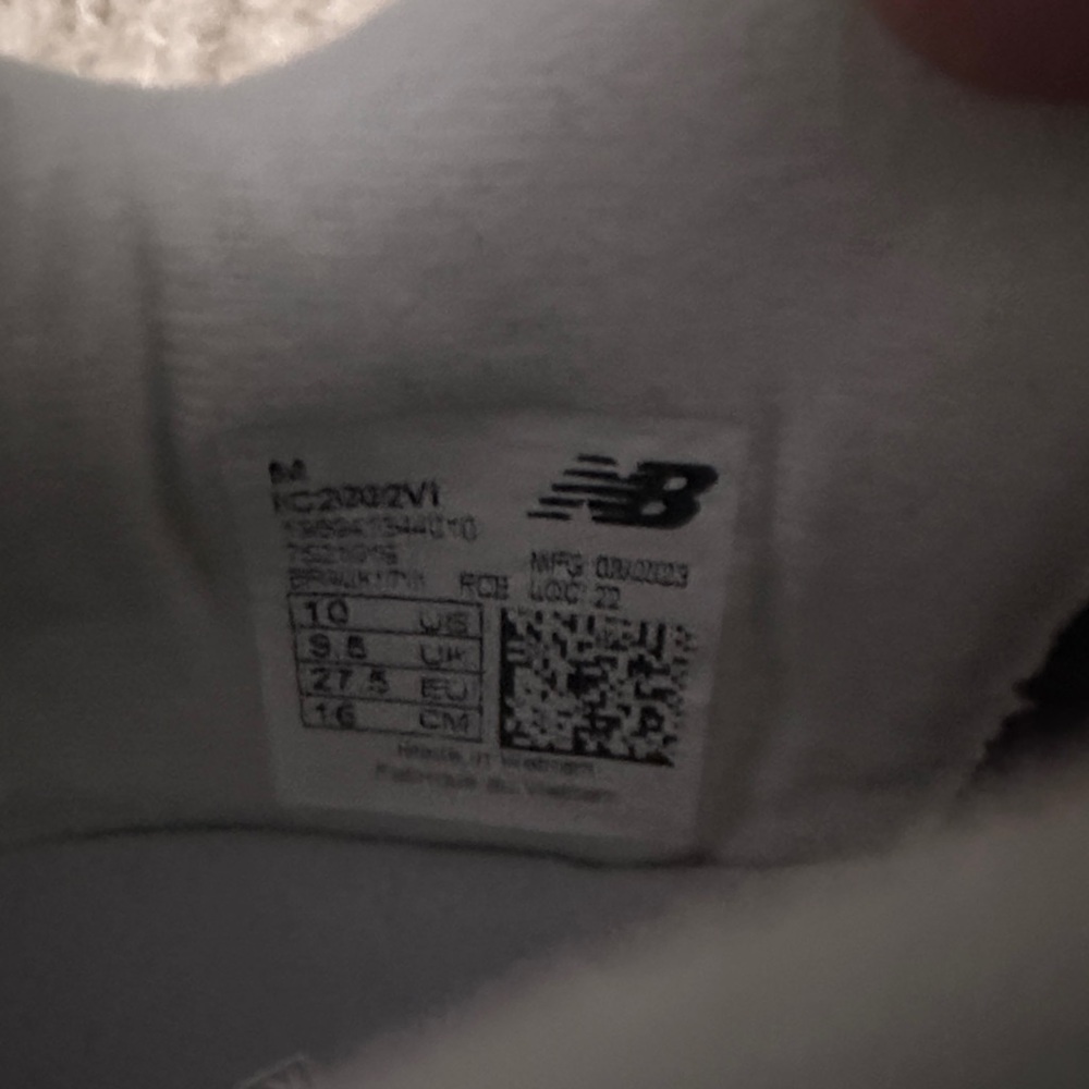 New Balance Kids Sneakers Green and Gray - Picture 4 of 7